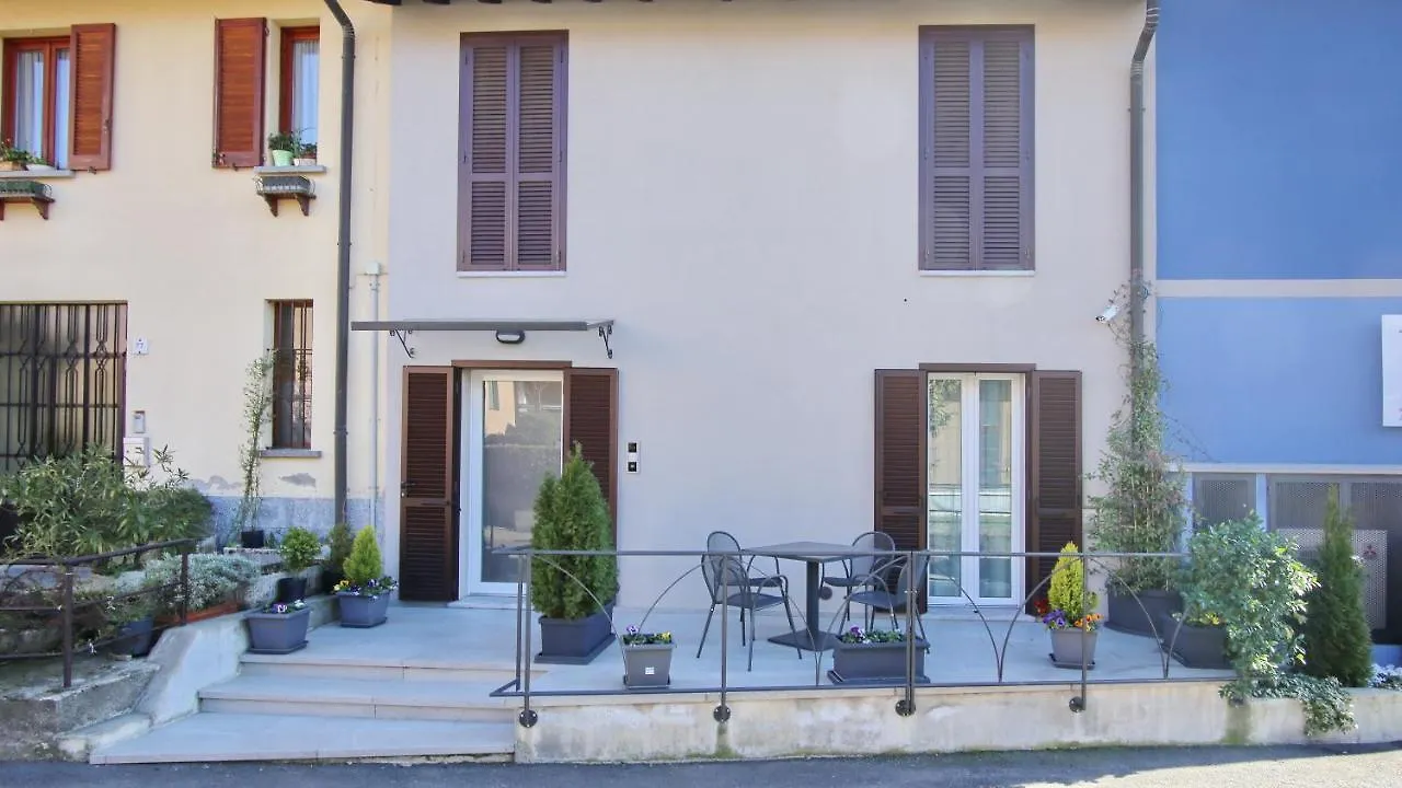 Guest house Italianway - Affittacamere Brenna San Fermo della Battaglia